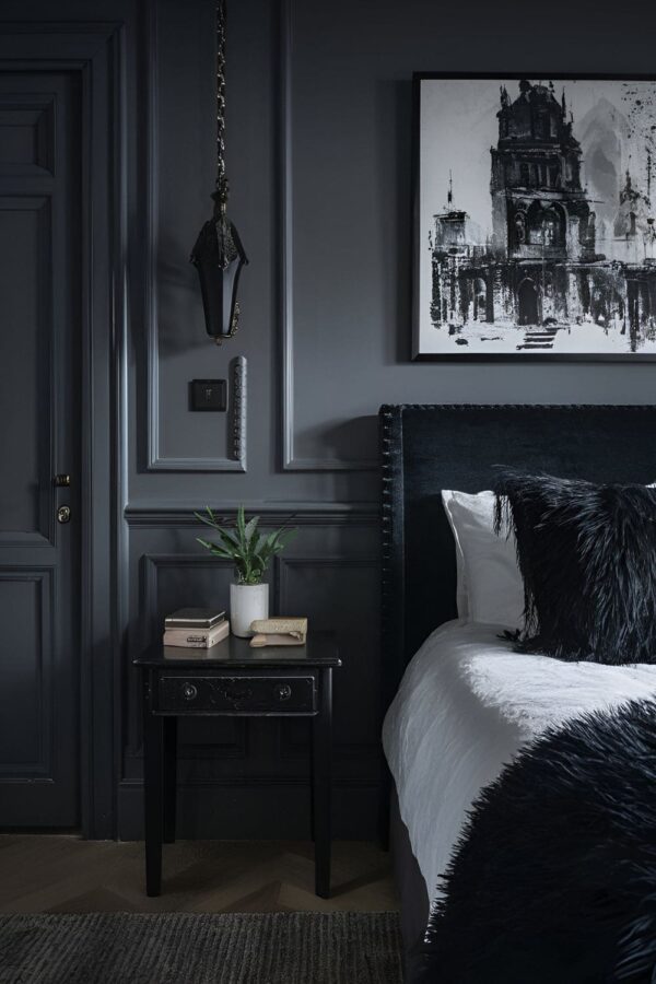 20 Stunning Goth Bedroom Decor Ideas to Upgrade Your Space